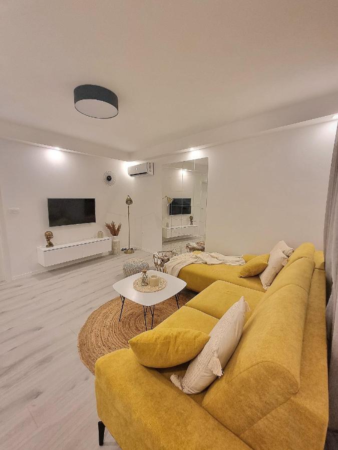 Ferienwohnung Un Ami Pula Exterior foto