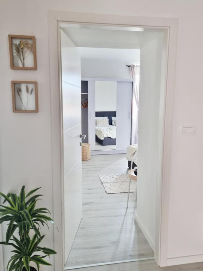 Ferienwohnung Un Ami Pula Exterior foto